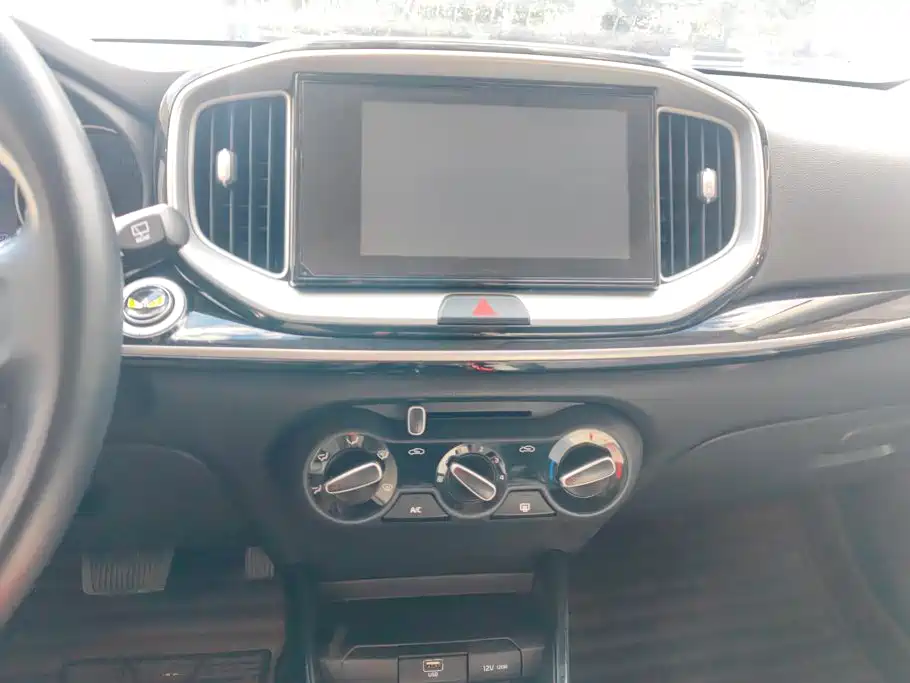 Kia KX1 — фото 13