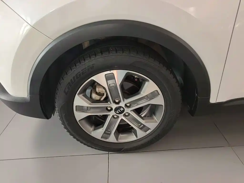 Kia Sportage — фото 23