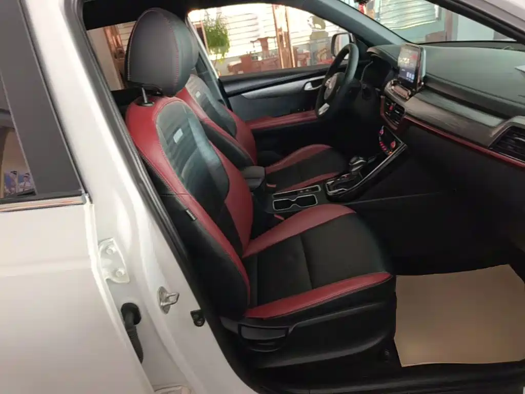 Kia Sportage — фото 25