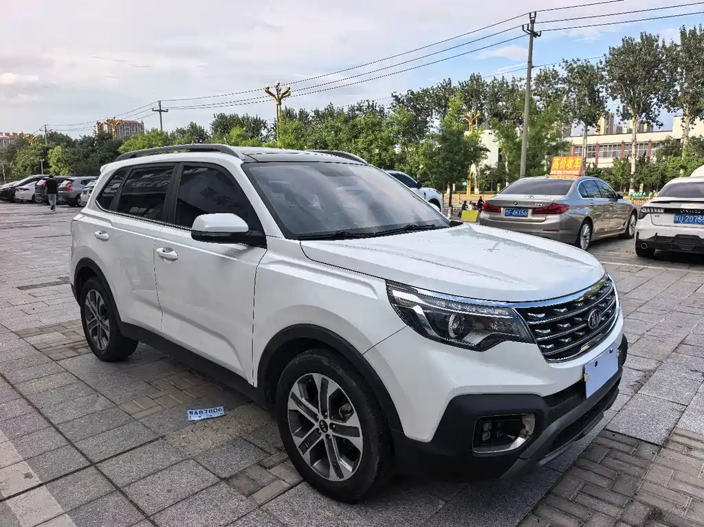 Kia Sportage — фото 3