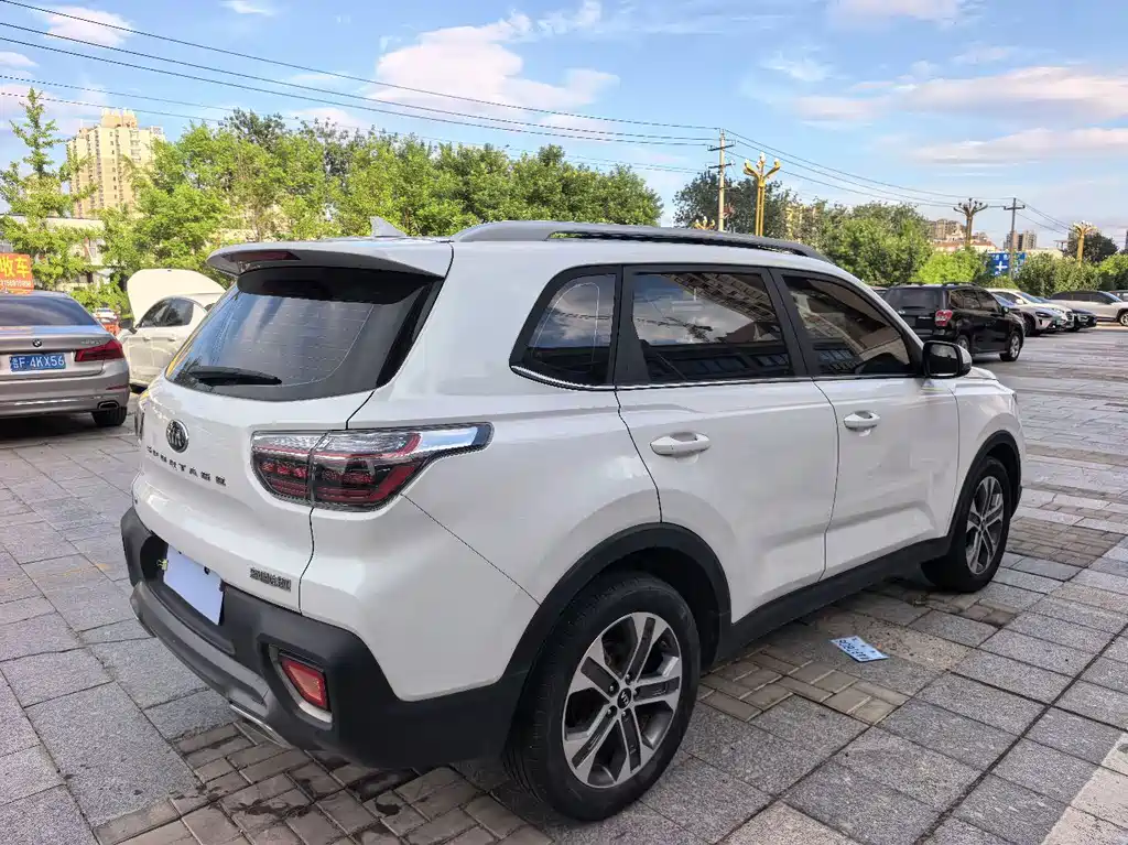 Kia Sportage — фото 9