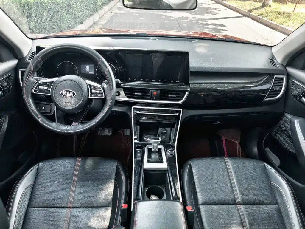 Kia KX3 — фото 10