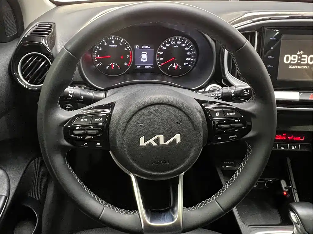 Kia KX1 — фото 13
