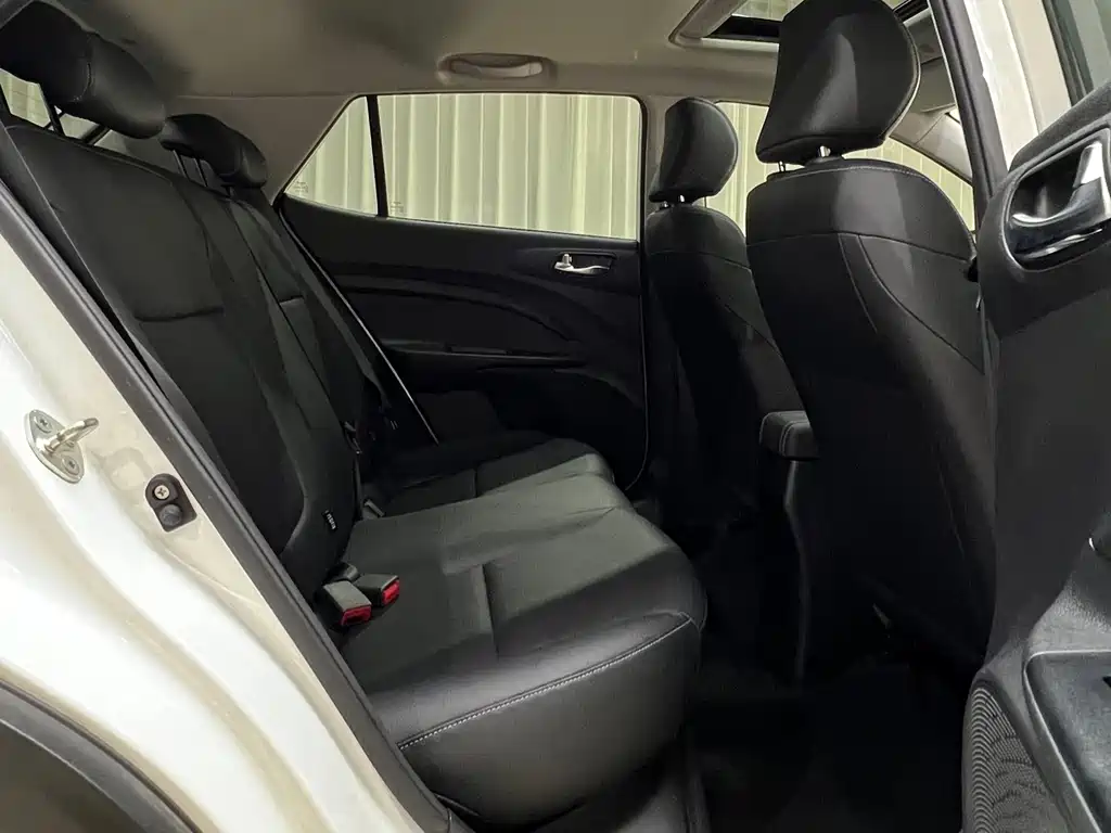 Kia KX1 — фото 17