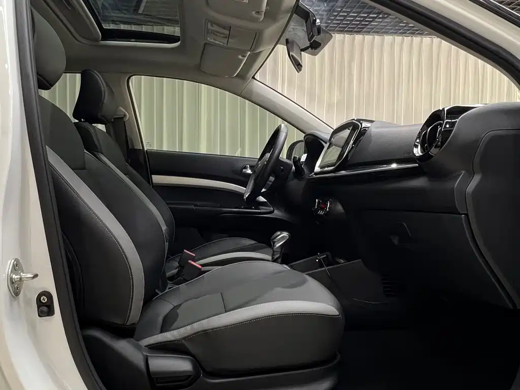 Kia KX1 — фото 18