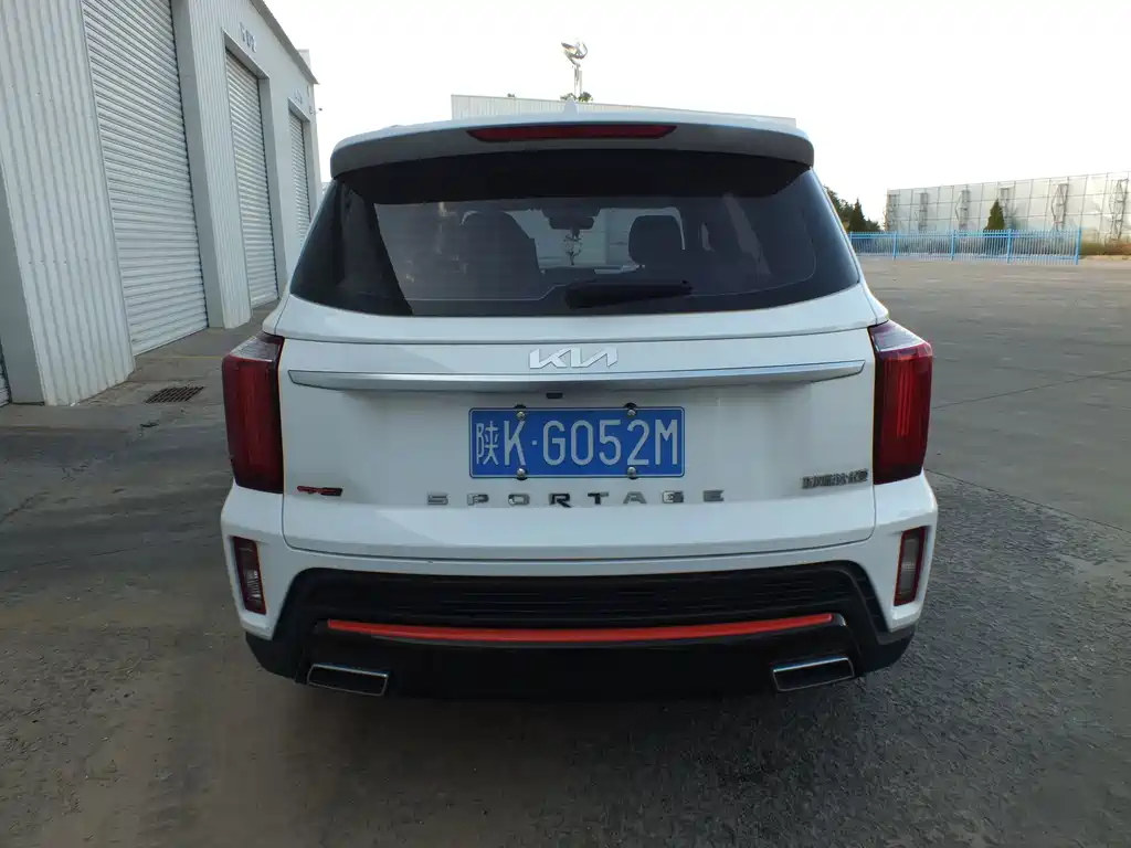 Kia Sportage — фото 11