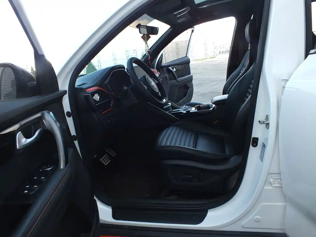 Kia Sportage — фото 13