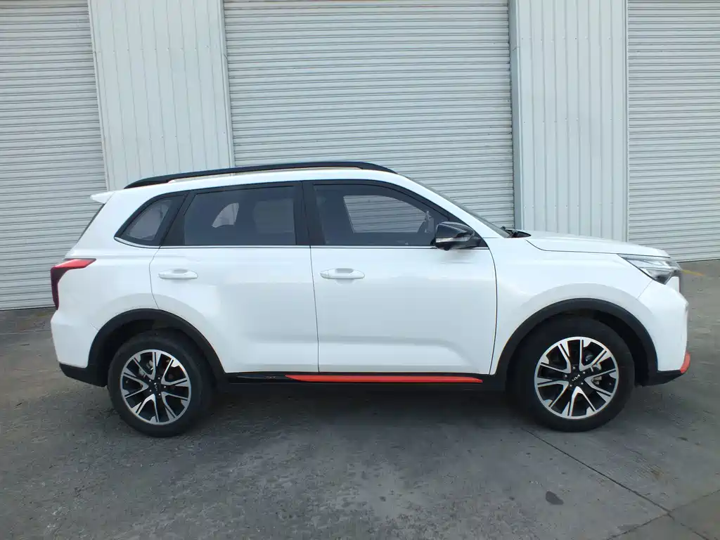 Kia Sportage — фото 18