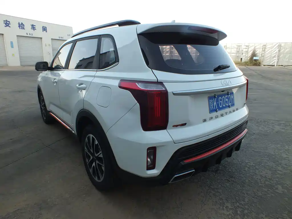 Kia Sportage — фото 19