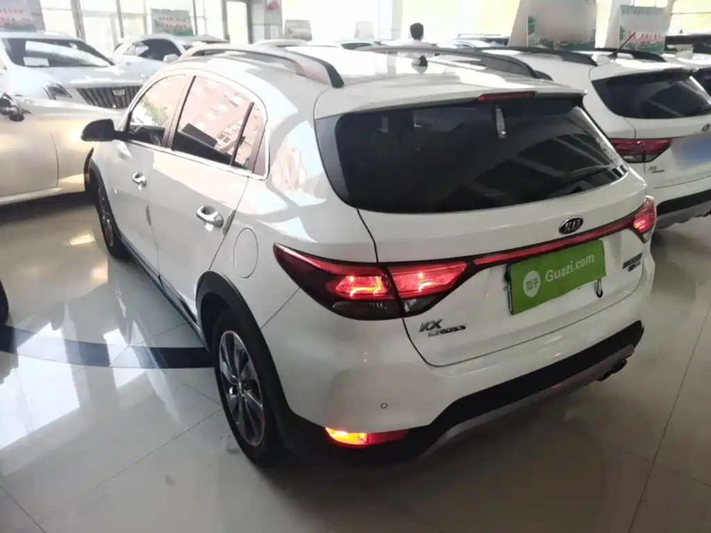 Kia KX Cross — фото 23