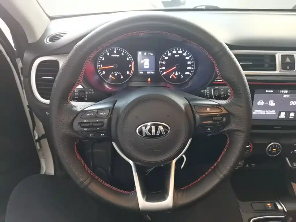 Kia KX Cross — фото 7