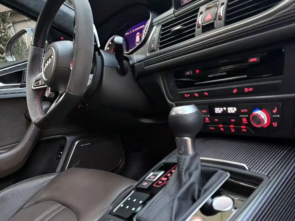 Audi A6 (Import) — фото 6