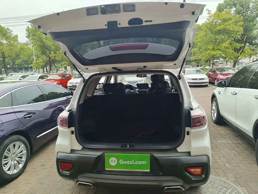 Kia Sportage — фото 19