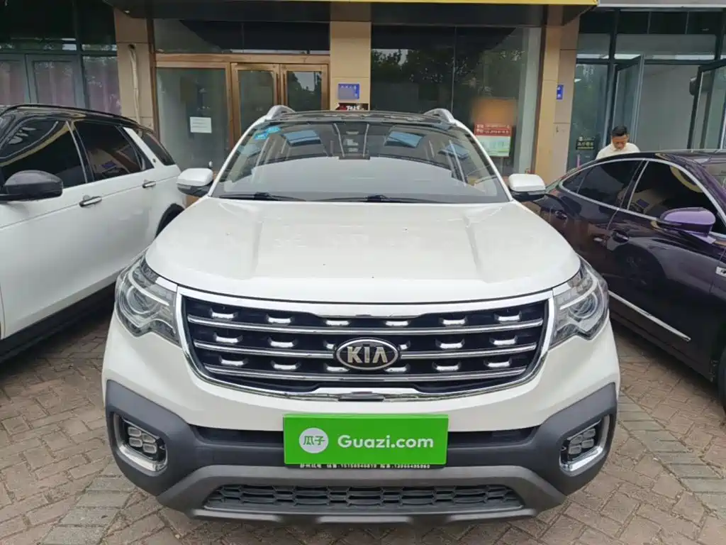 Kia Sportage — фото 3