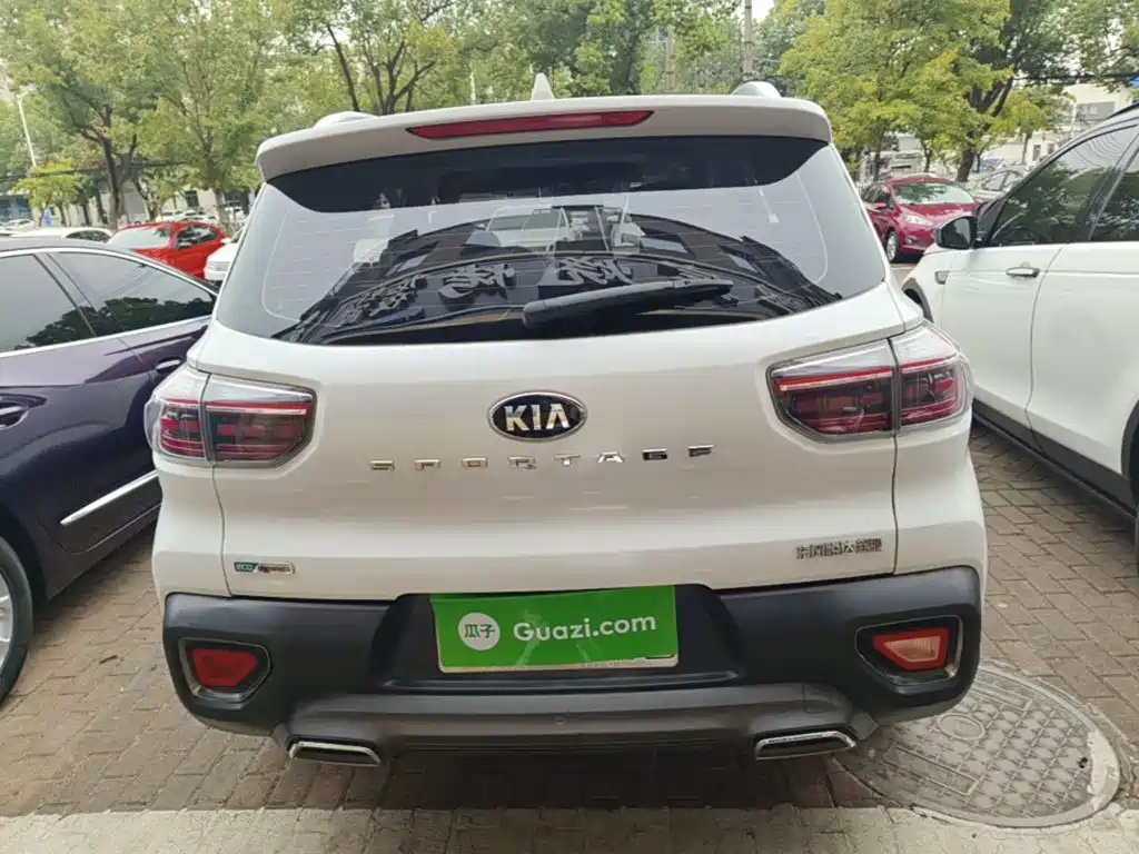 Kia Sportage — фото 6