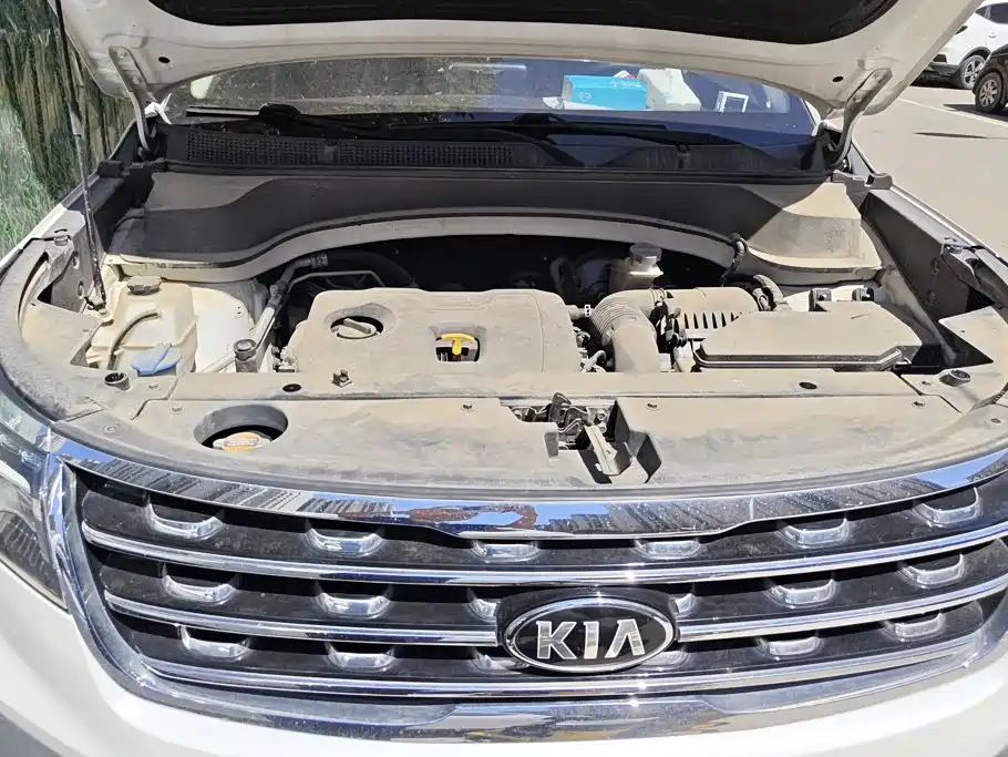 Kia Sportage — фото 10