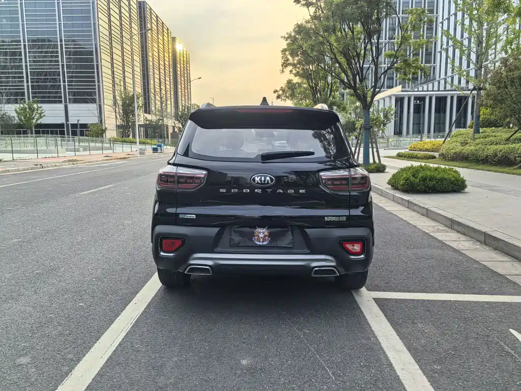 Kia Sportage — фото 5