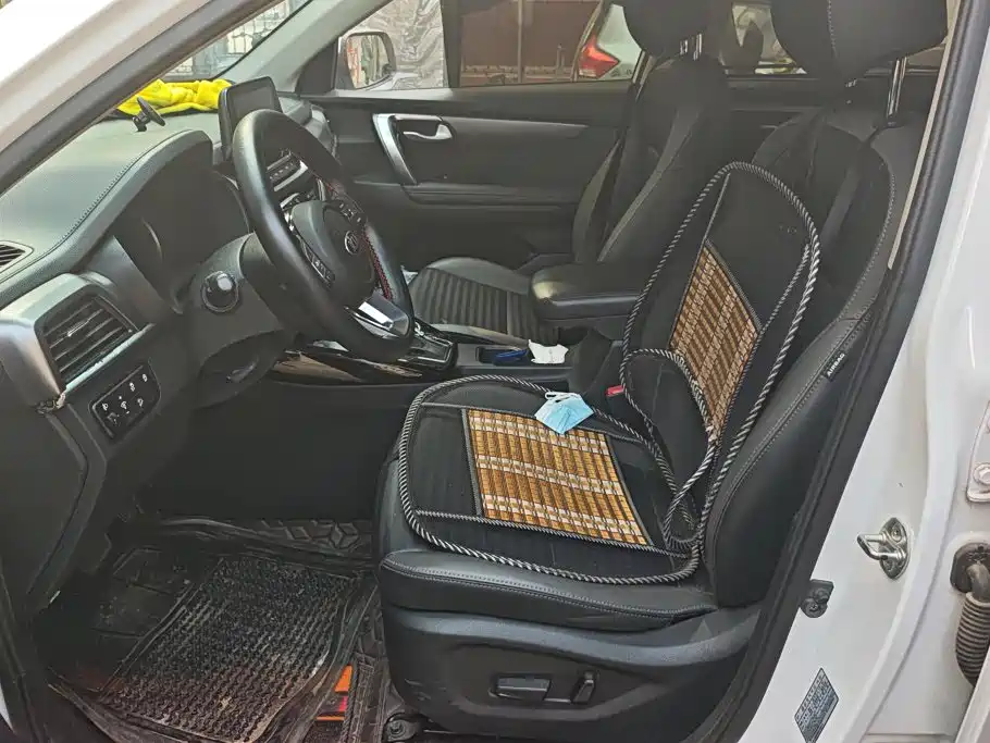 Kia Sportage — фото 9