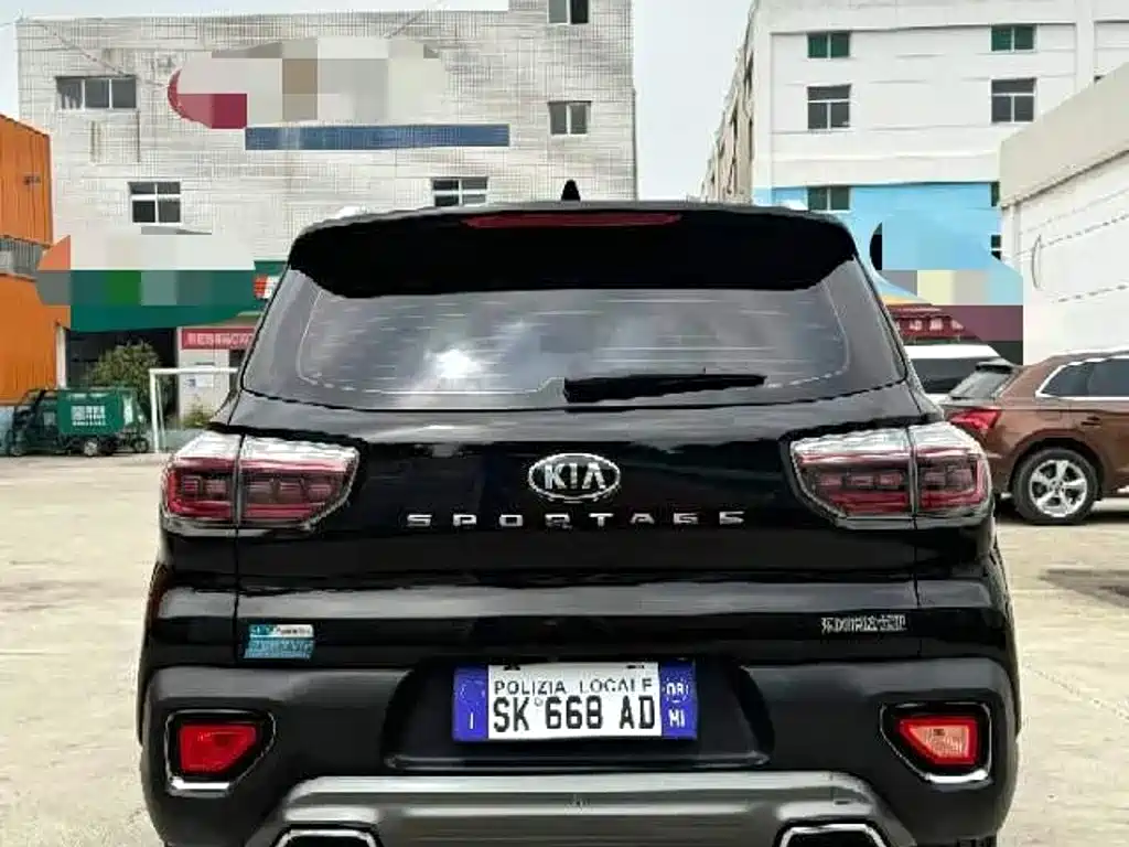 Kia Sportage — фото 7