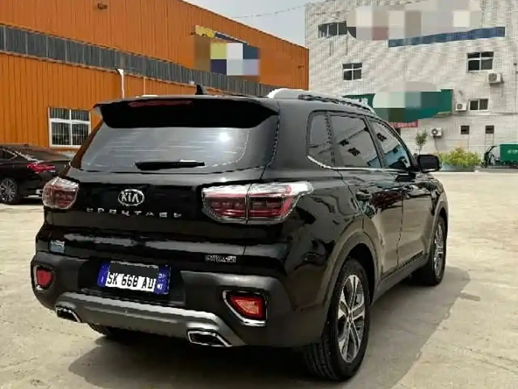 Kia Sportage — фото 9