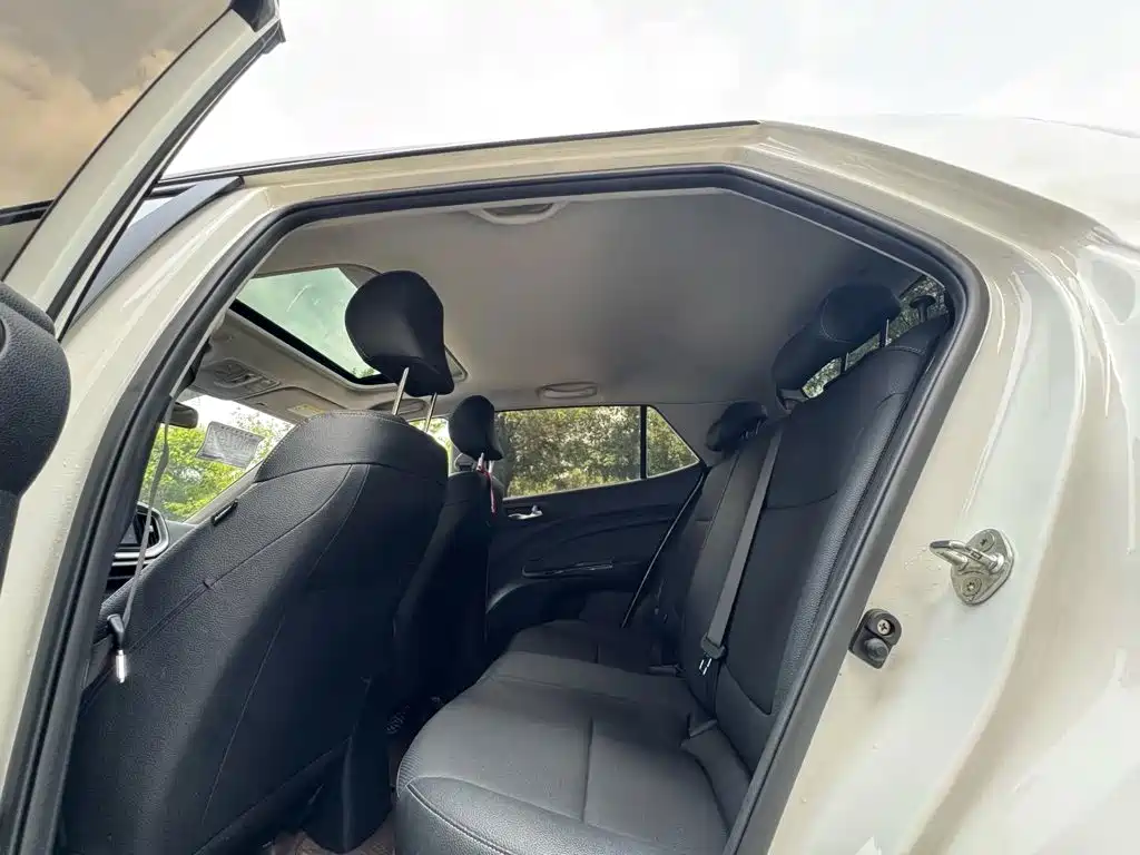 Kia KX1 — фото 4