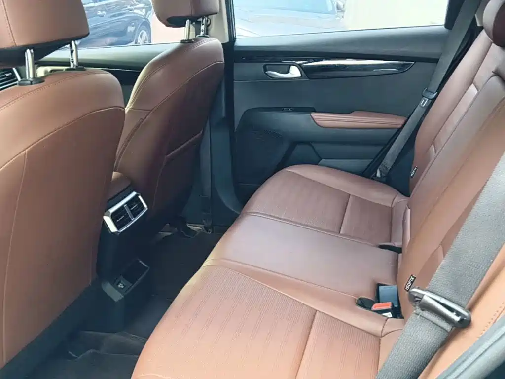 Kia Sportage — фото 17