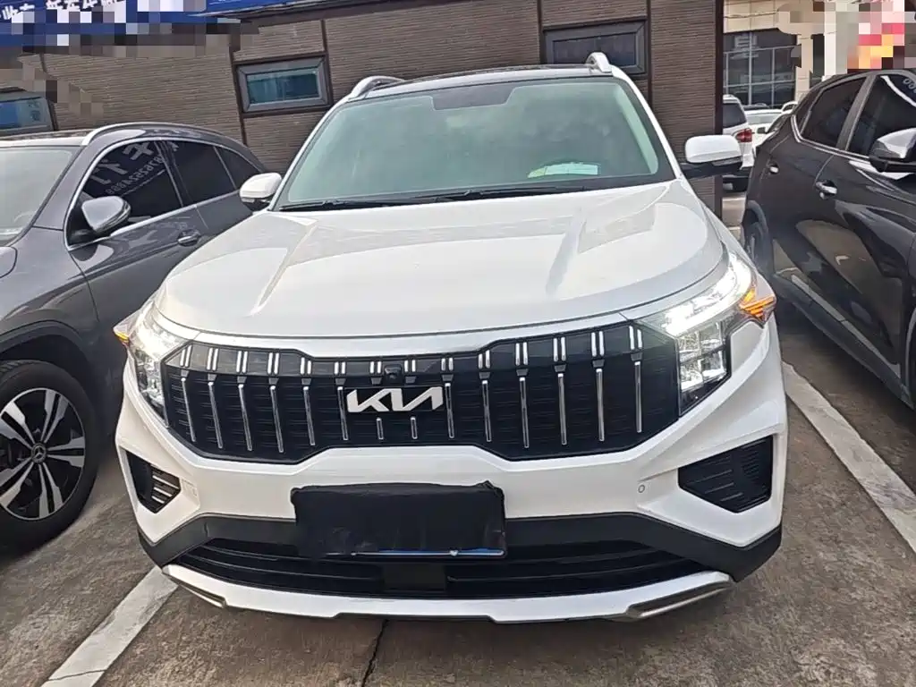 Kia Sportage — фото 3