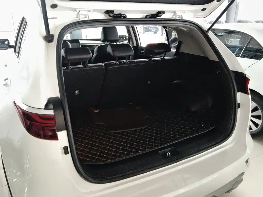 Kia KX5 — фото 15