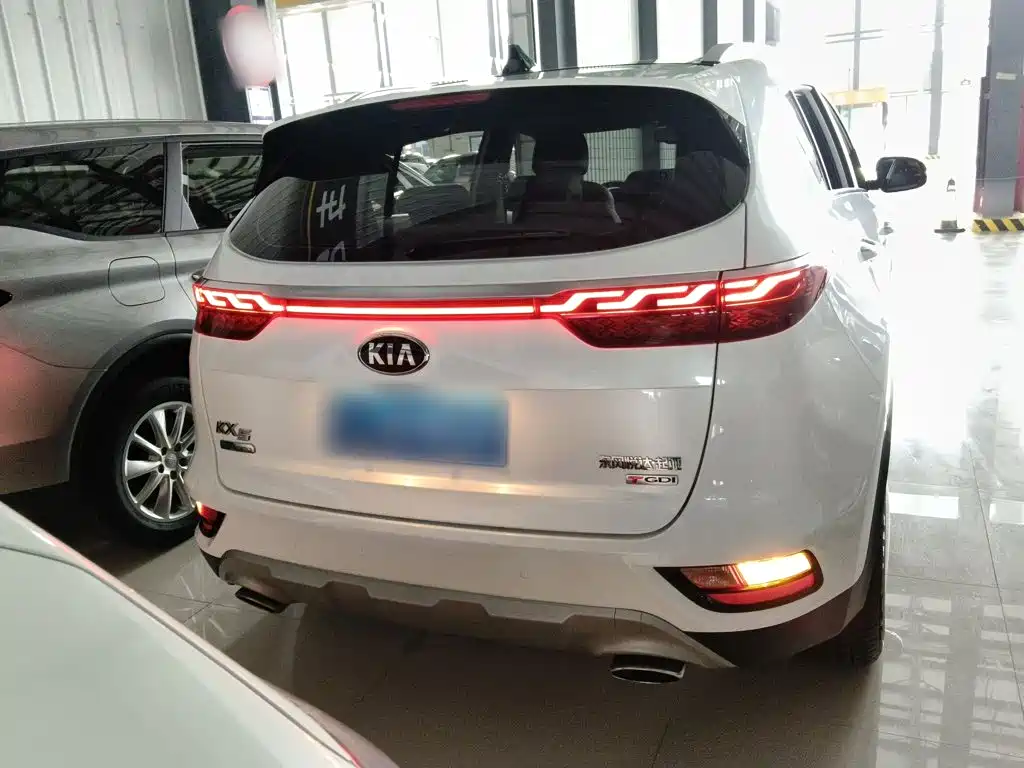 Kia KX5 — фото 4