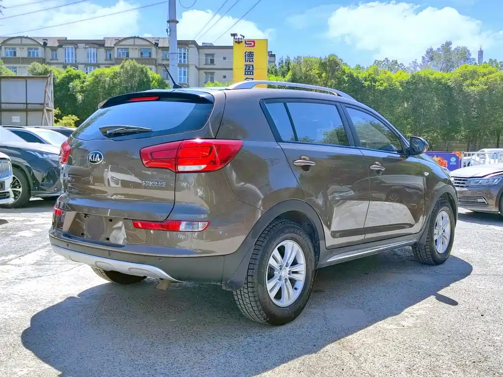 Kia Sportage — фото 4