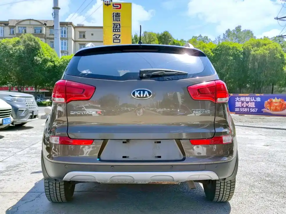 Kia Sportage — фото 5