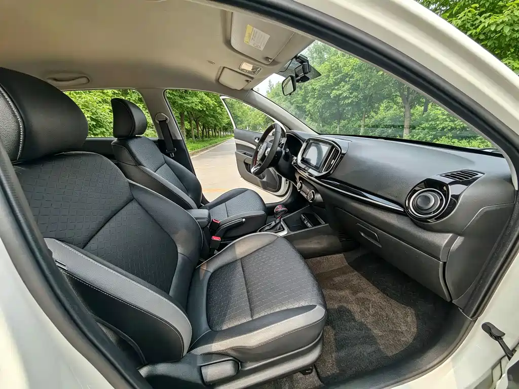 Kia KX1 — фото 9