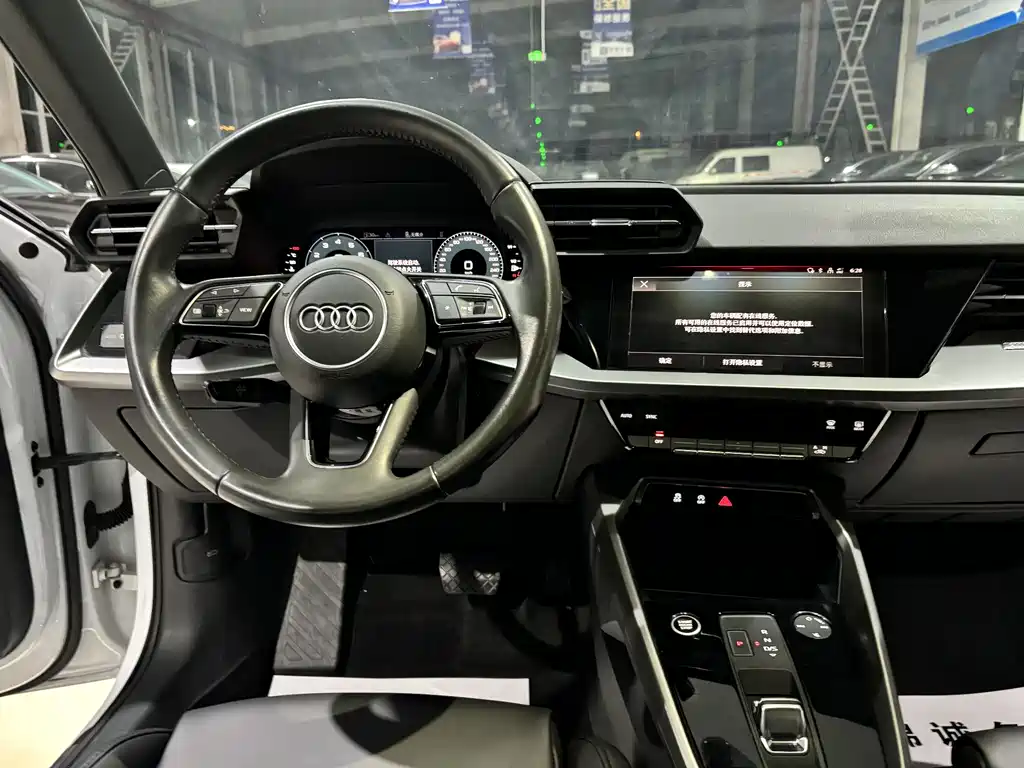 Audi A3 — фото 13
