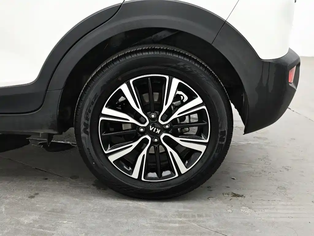Kia KX1 — фото 8