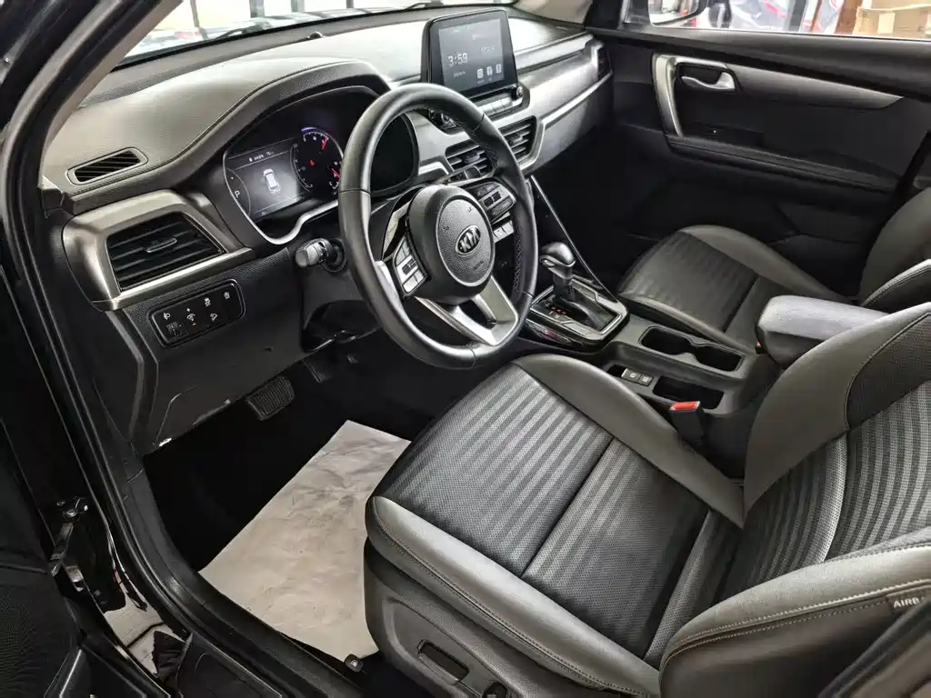 Kia Sportage — фото 3