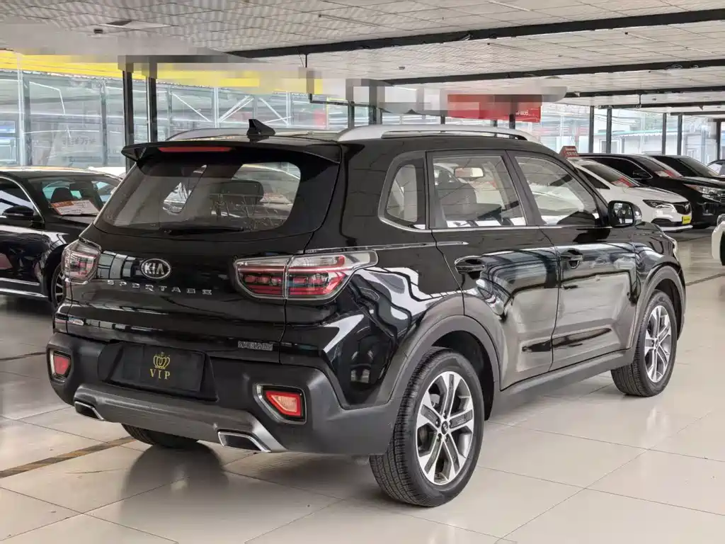 Kia Sportage — фото 6