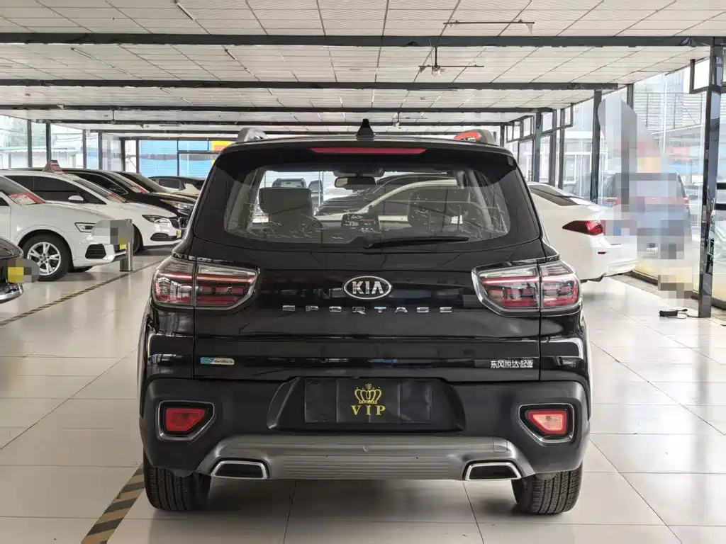 Kia Sportage — фото 7