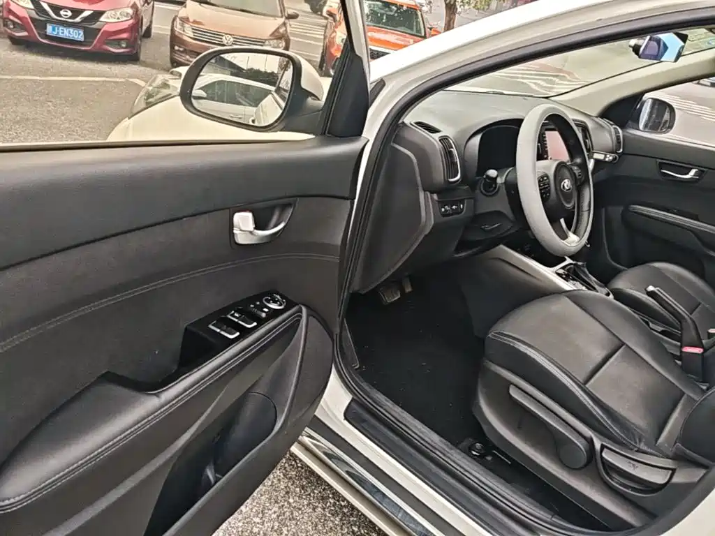Kia KX3 — фото 16
