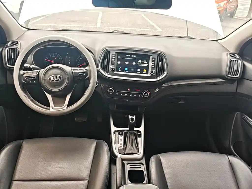 Kia KX3 — фото 10