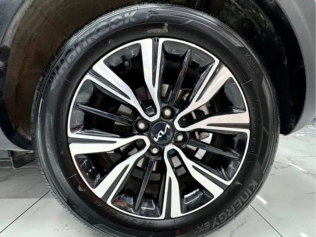 Kia KX1 — фото 18