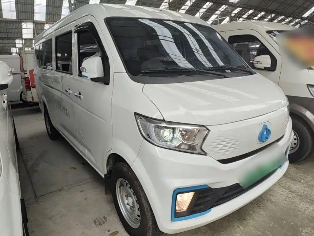 Kuayue Kuayue Star V7 EV — фото 4