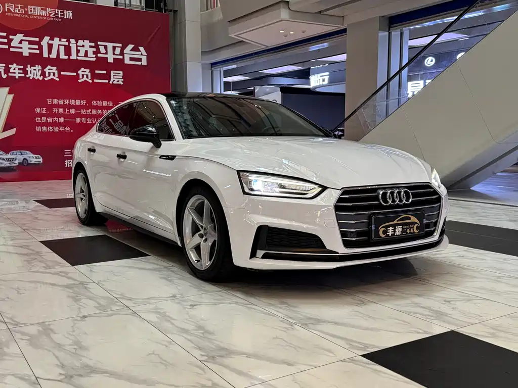 Audi A5 (Import) — фото 3