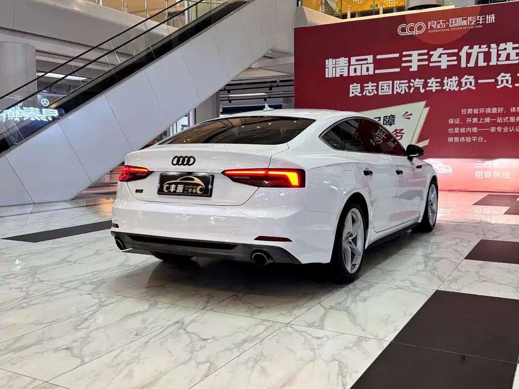 Audi A5 (Import) — фото 25
