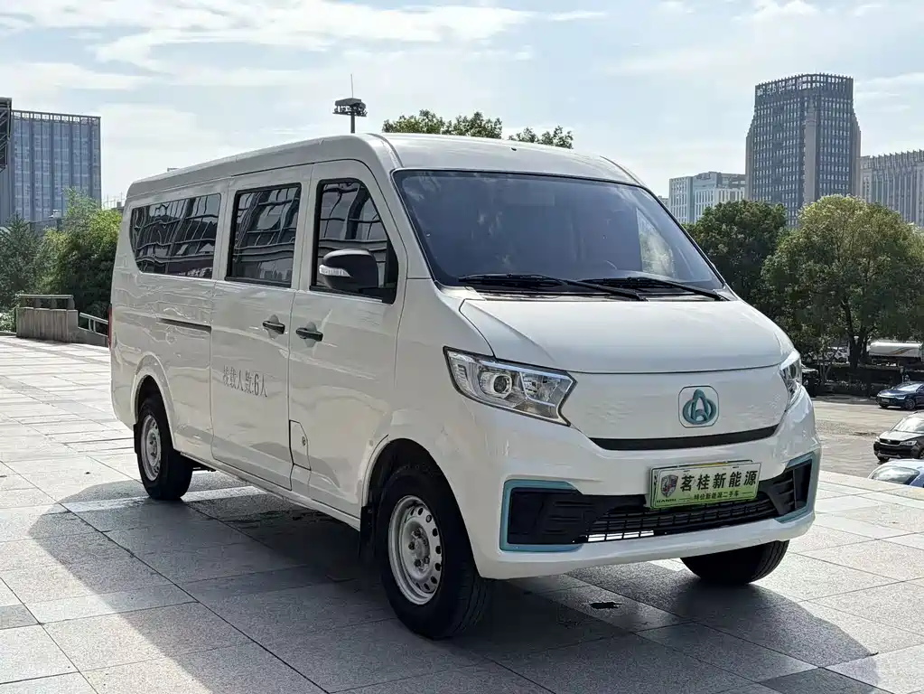 Kuayue Kuayue Star V7 EV — фото 3