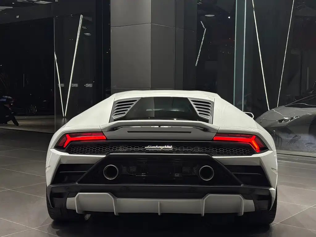 Lamborghini Huracán — фото 3