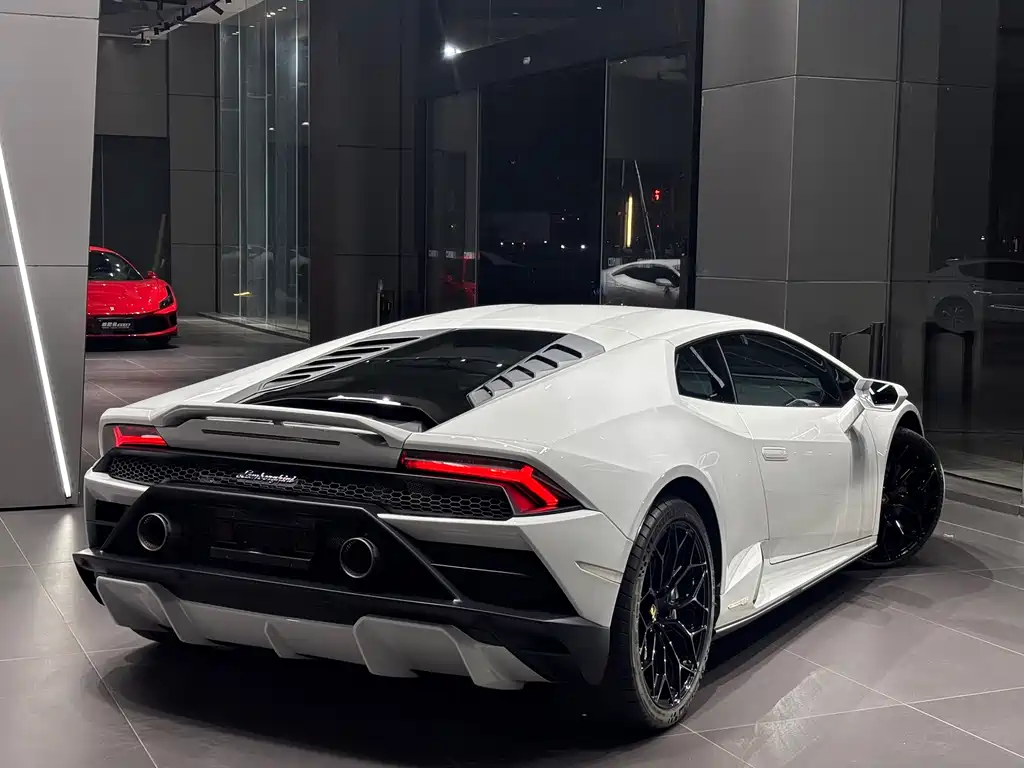 Lamborghini Huracán — фото 4