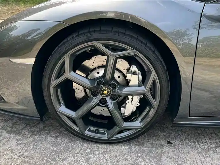 Lamborghini Huracán — фото 3