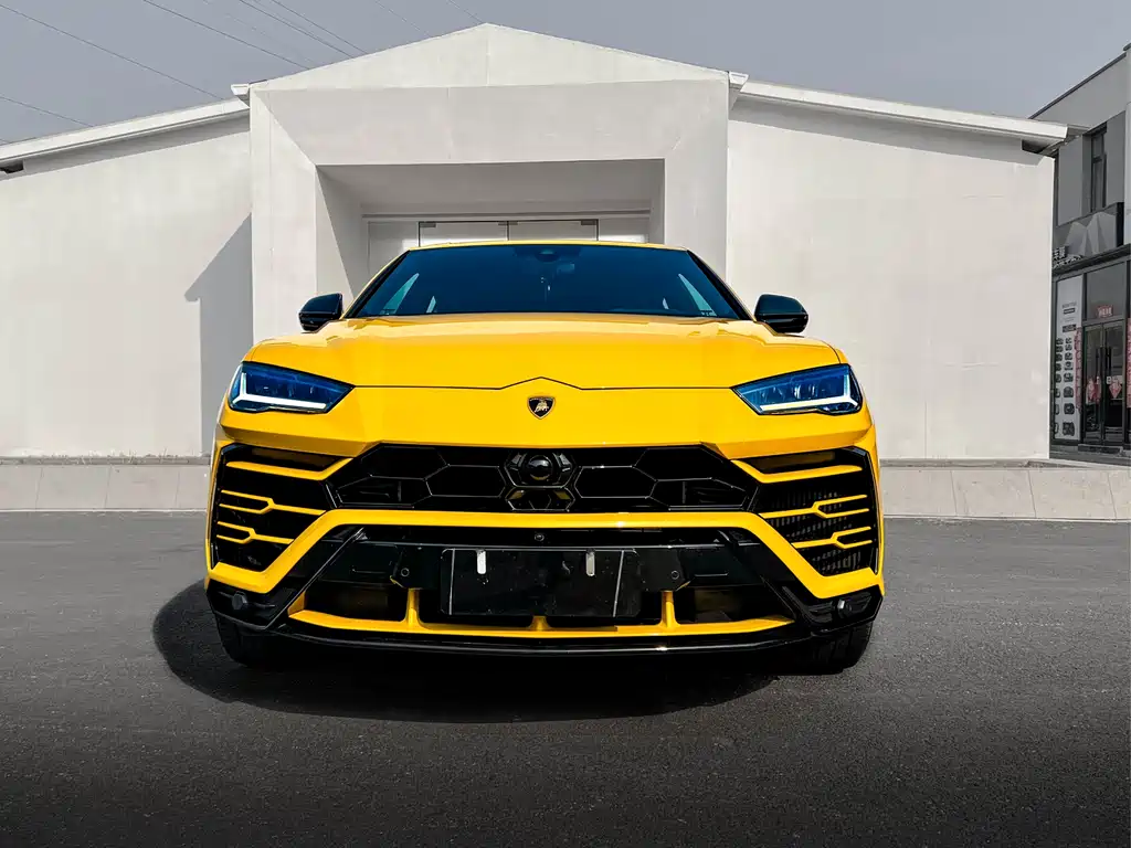 Lamborghini Urus — фото 2
