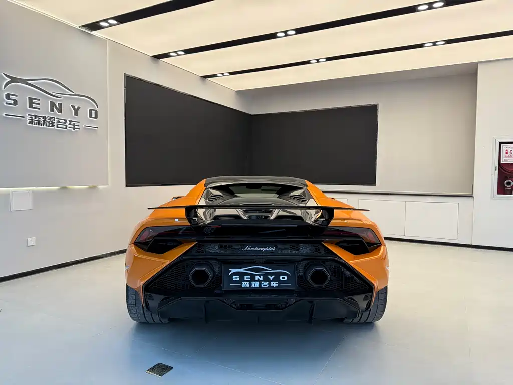 Lamborghini Huracán — фото 6