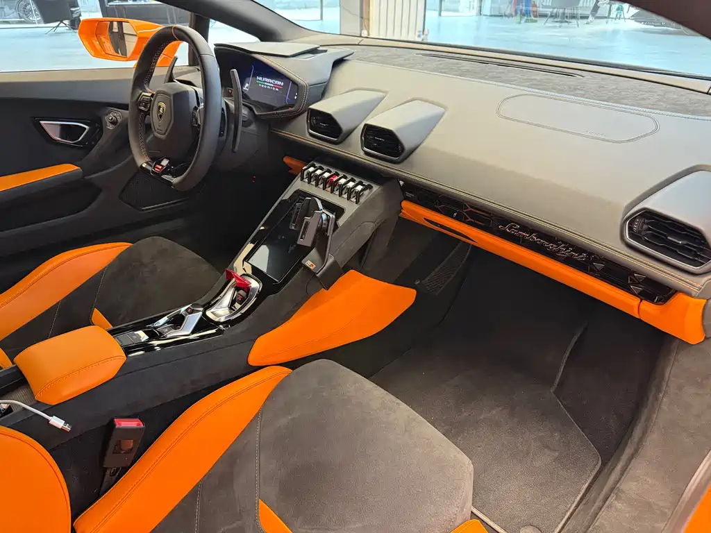 Lamborghini Huracán — фото 10